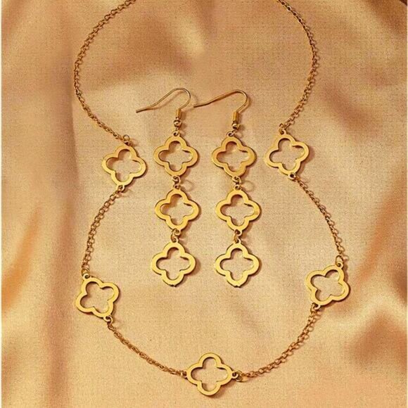Gold Four Leaf Clover Necklace Earrings Set Luxury Dangle Two Piece Set - Picture 6 of 6